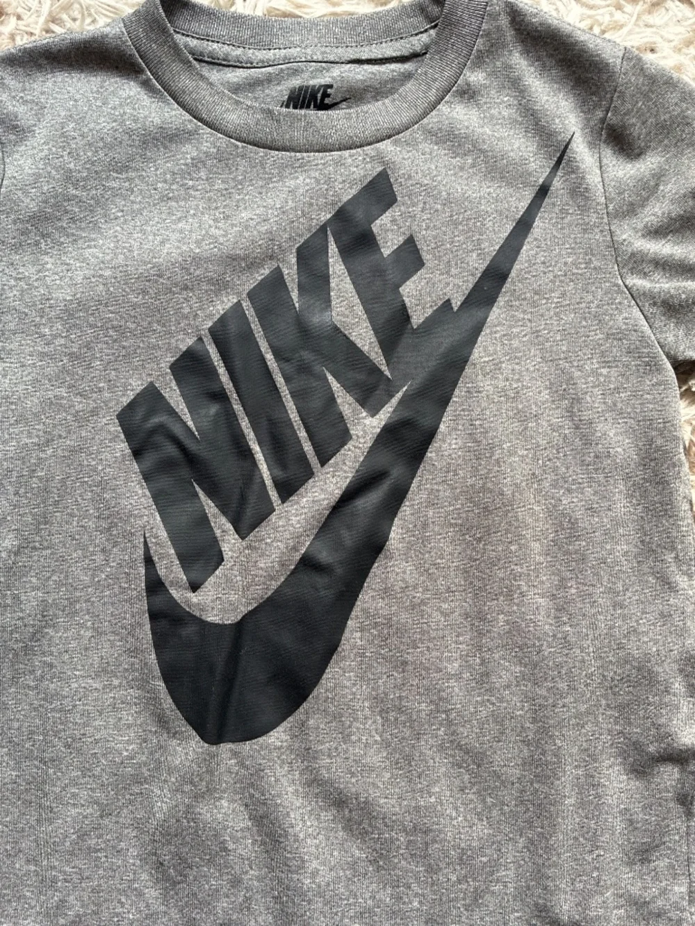Boys Gray Nike Shorts Shirt Set Size 4